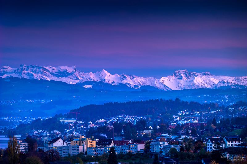 Au S1002608 20191110